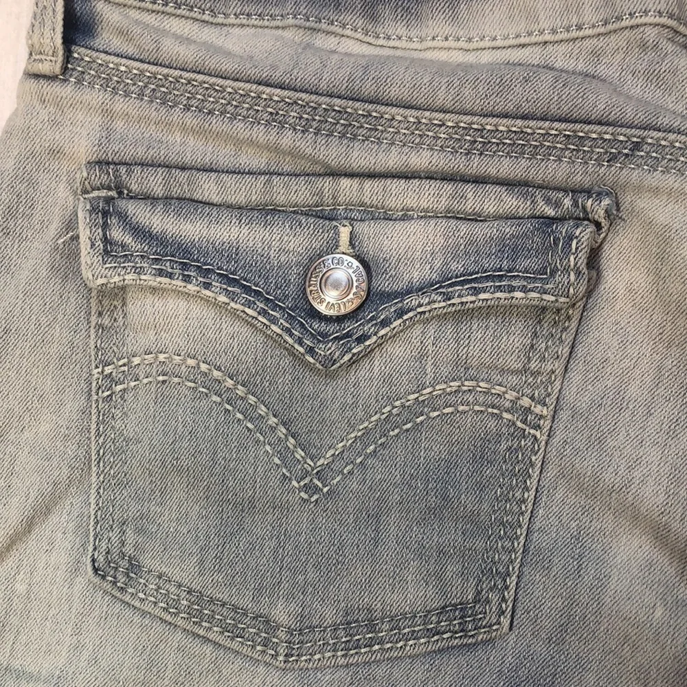 Levis rolled cuffs